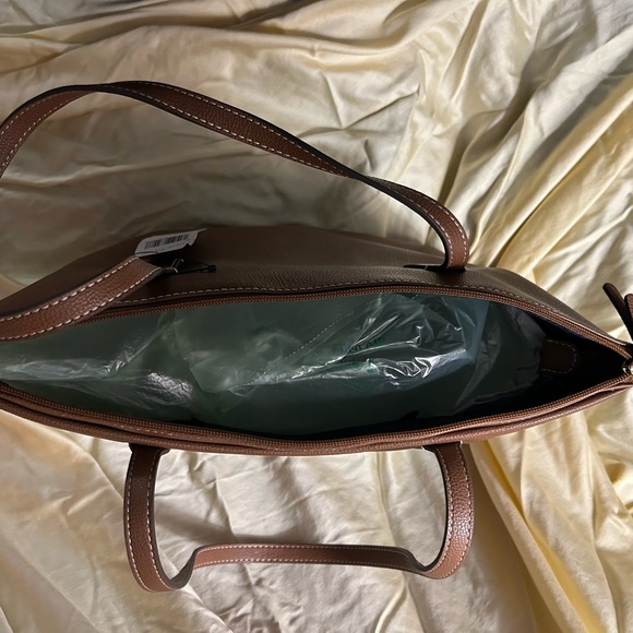 Tommy Hilfiger purse - Picture 3 of 3